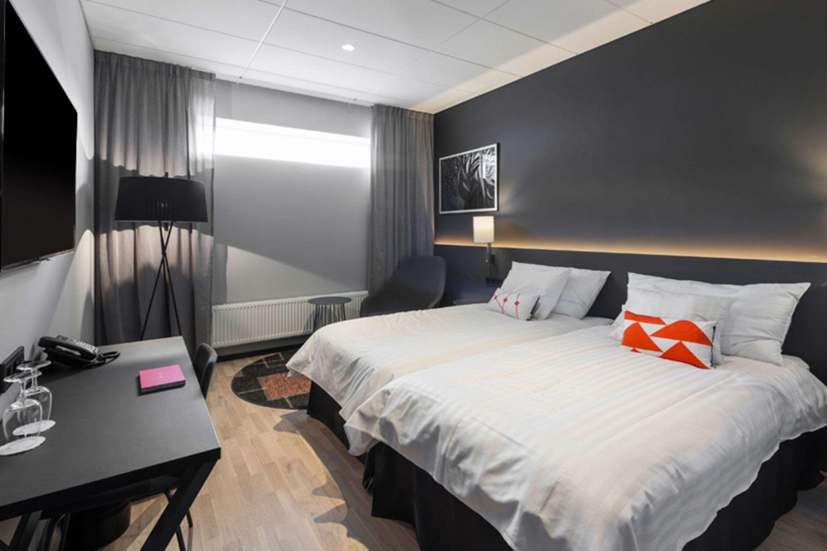 Froesoe Park Hotel Östersund Buitenkant foto